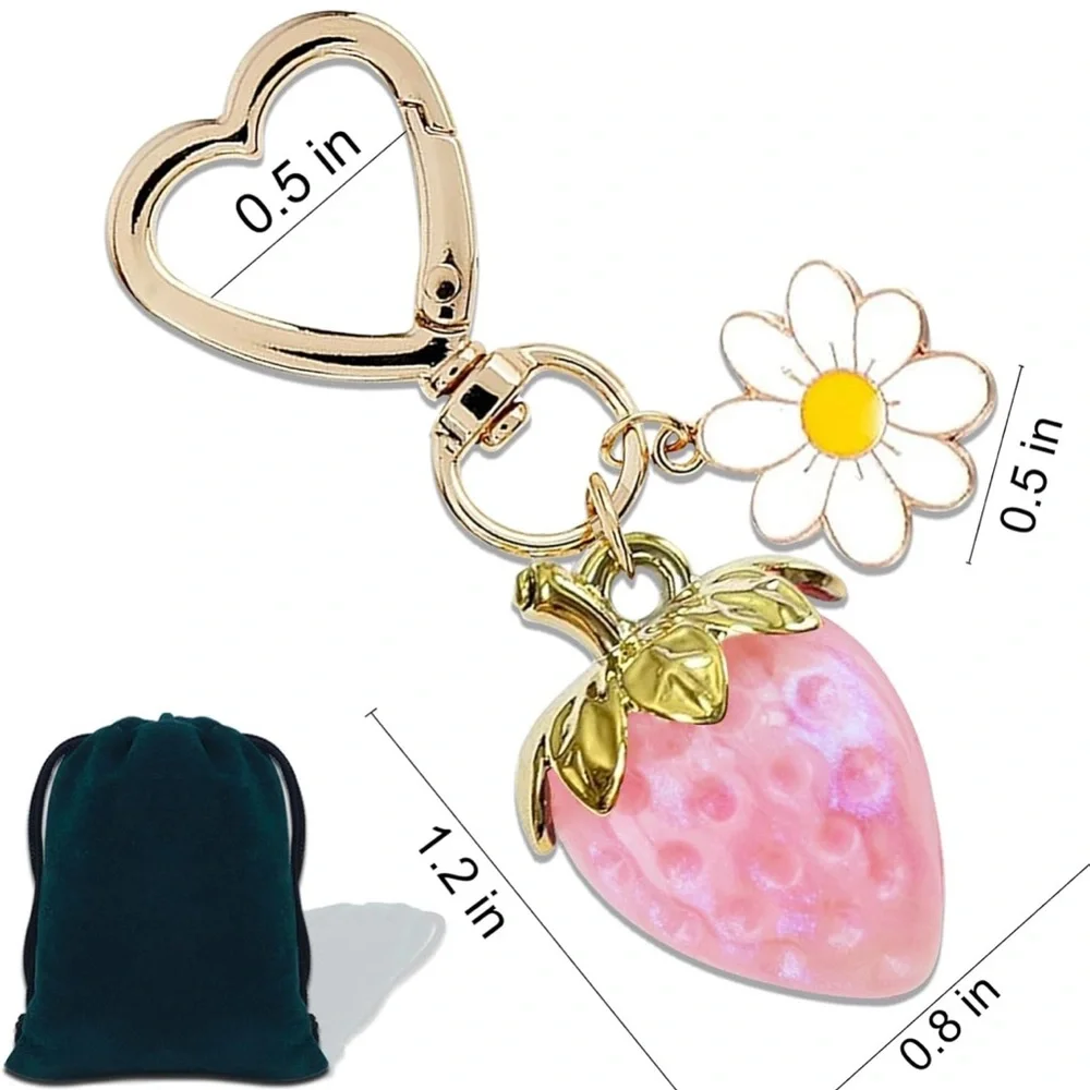 Strawberry Keychain Bag Charm, Kawaii Decor Heart Keyring 🗝️